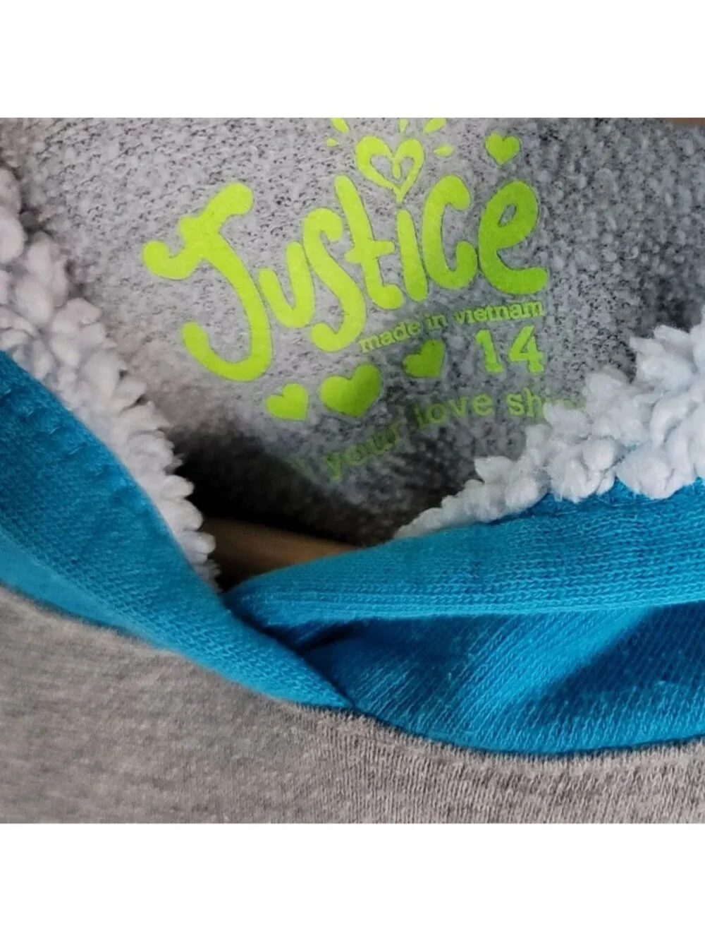 Justice stay cool